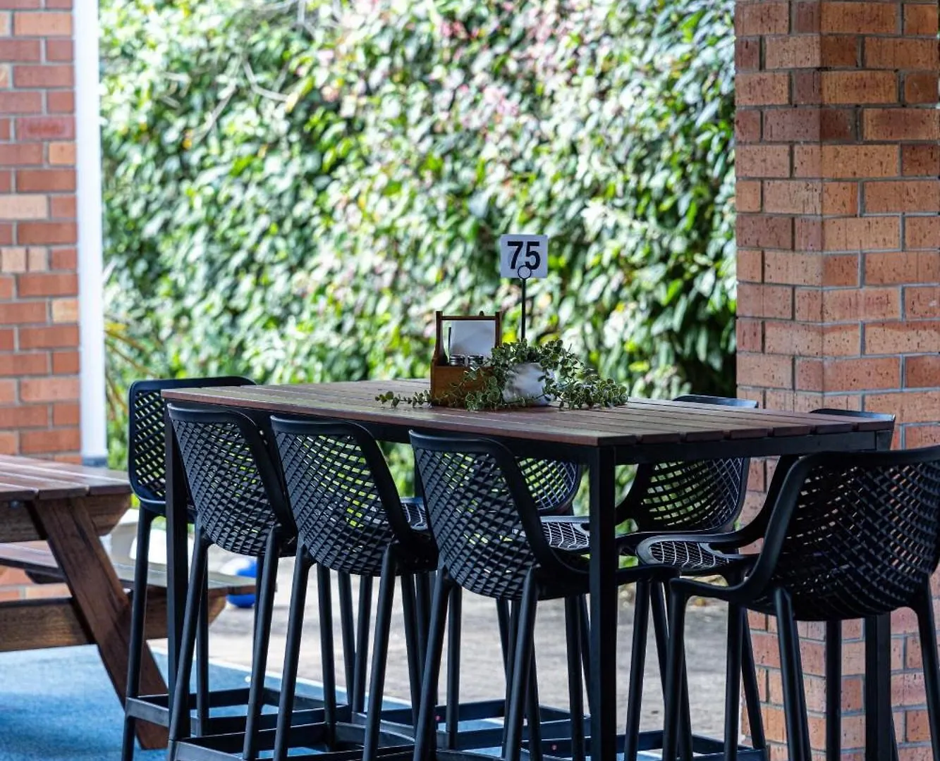 Lees Hotel Ingham
