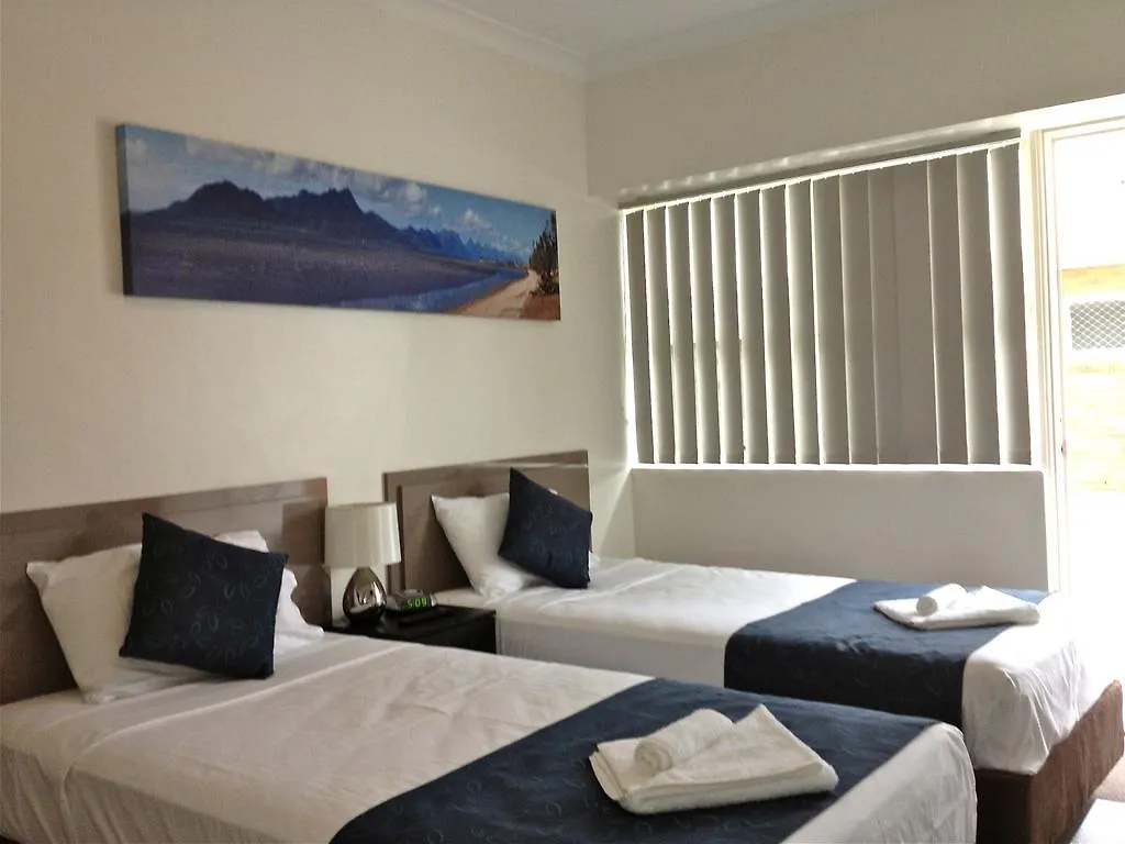 Lees Hotel Ingham