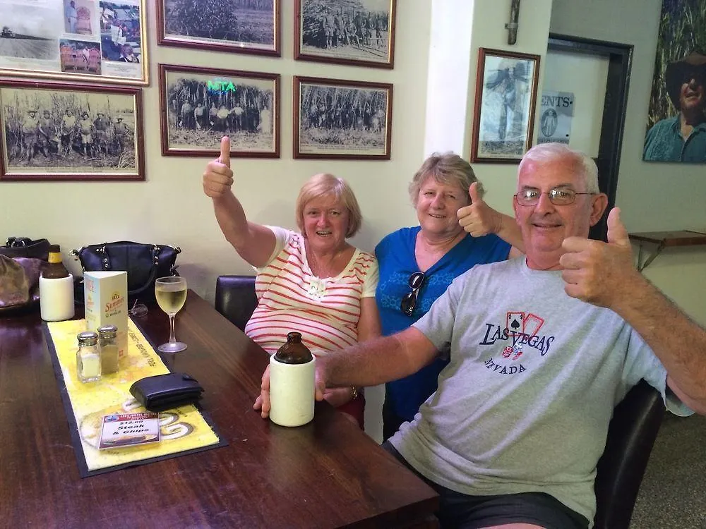 Lees Hotel Ingham Australia