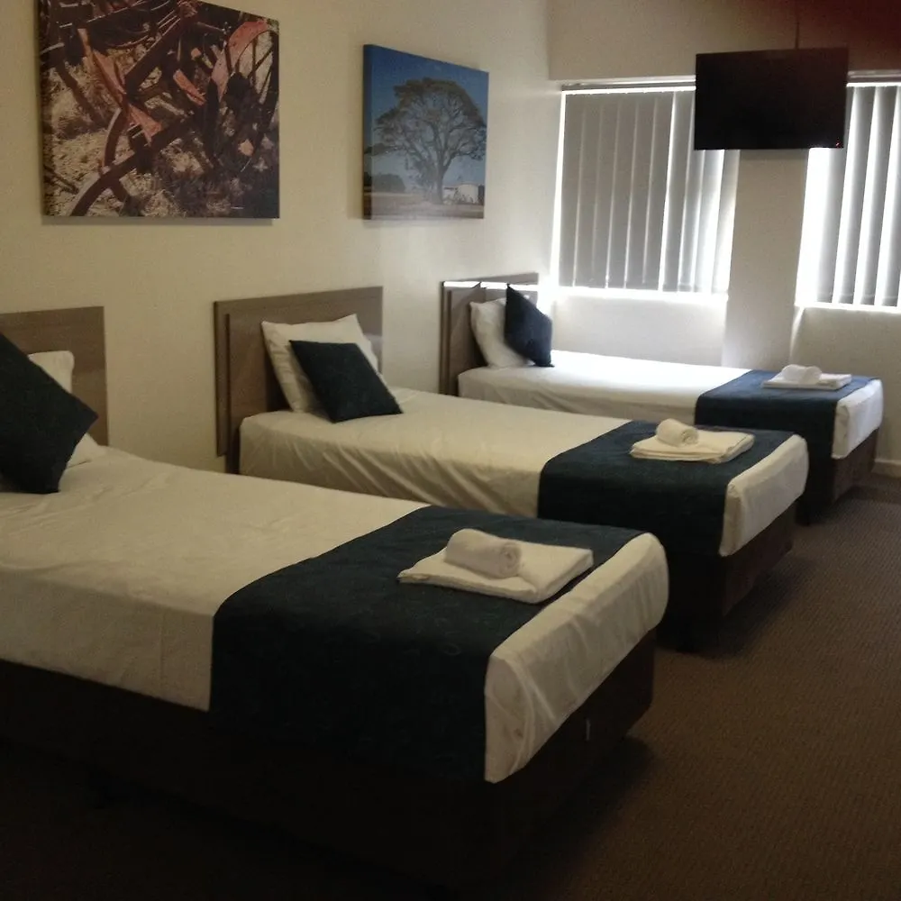 Lees Hotel Ingham