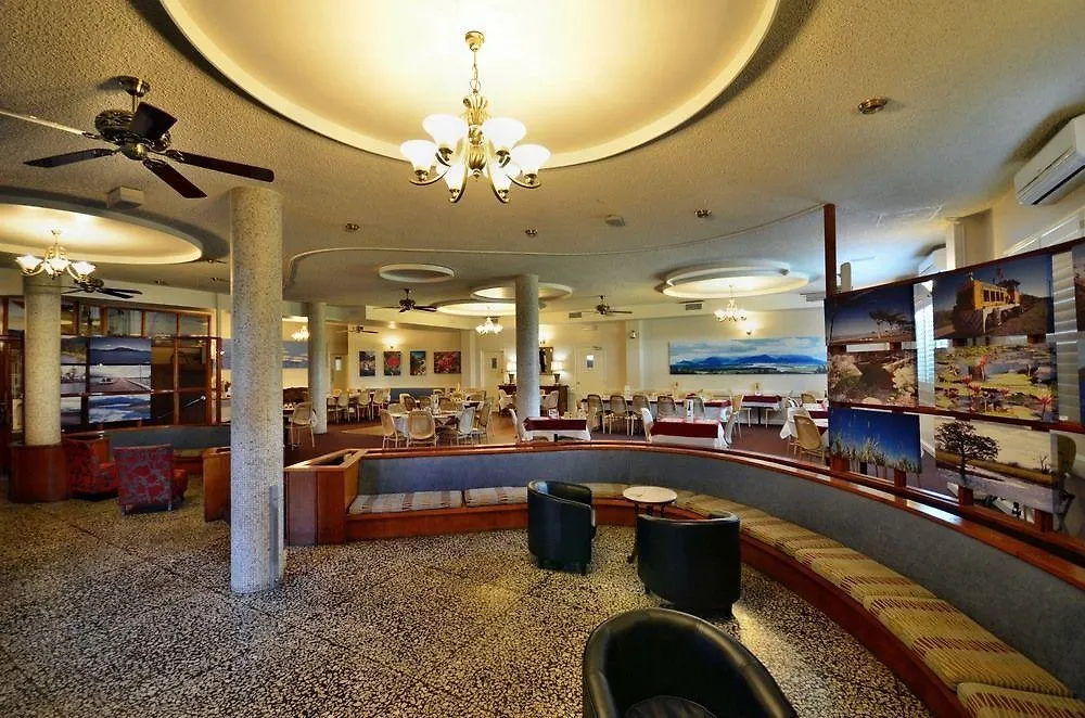 אינגהם Lees Hotel