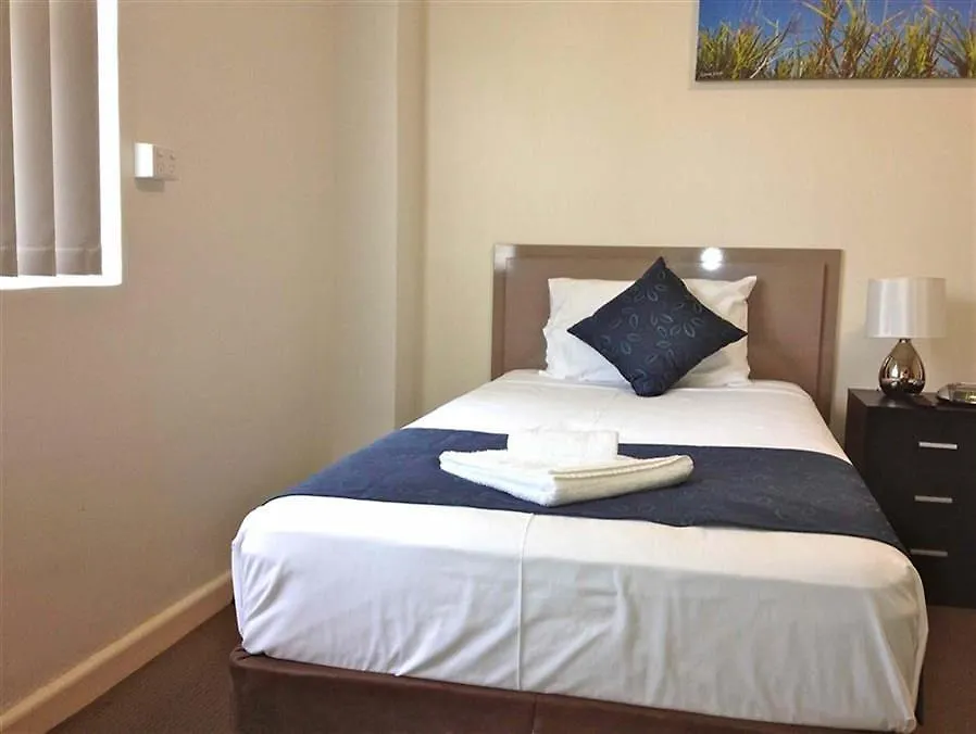אינגהם Lees Hotel