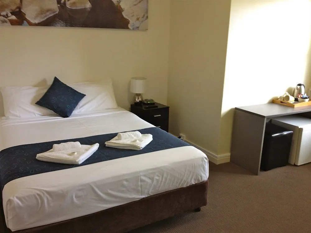 אינגהם Lees Hotel